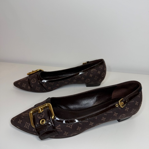Authentic Louis Vuitton Brown Canvas Ballet Flats - size 36 - Picture 3 of 8